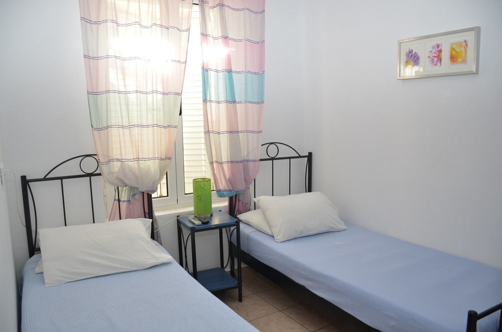 Hermes Rooms Tínos Dış mekan fotoğraf